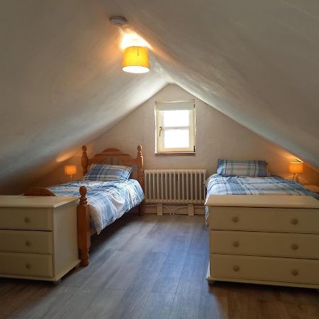 Mary'S Bespoke Cottage Killarney Eksteriør billede